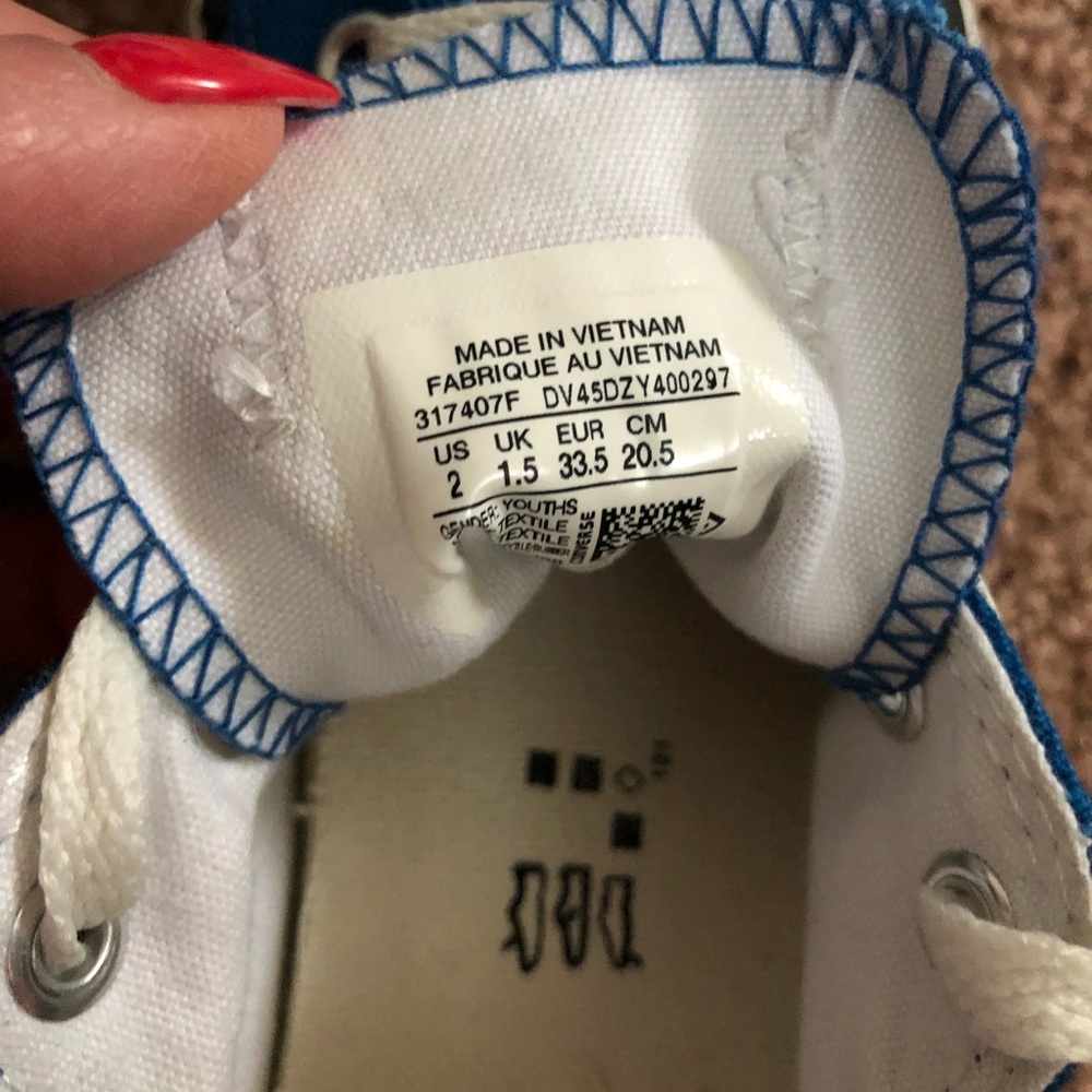 Converse shoe - Picture 5 of 5